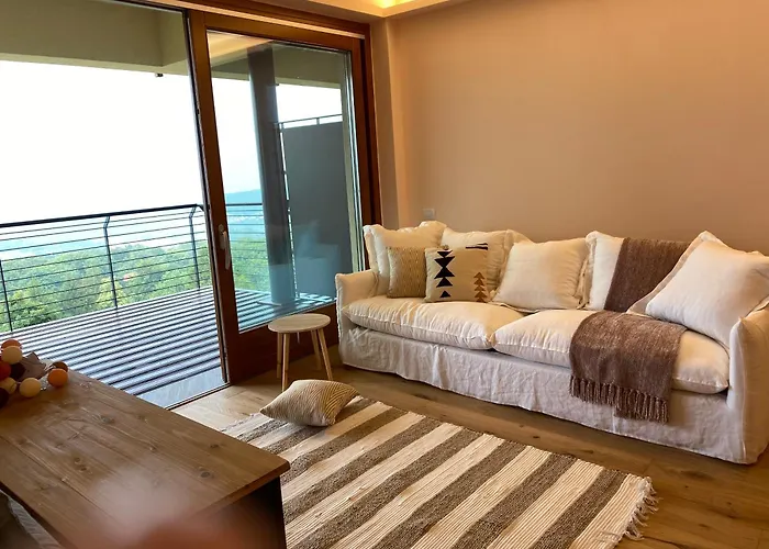 Welcome To Paradise * Gignese